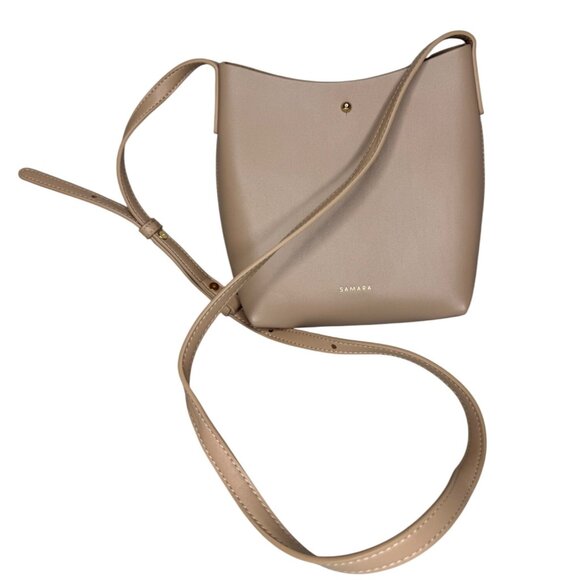 Samara Bucket Bag In Nude Beige Tan Vegan Leather - Picture 2 of 6